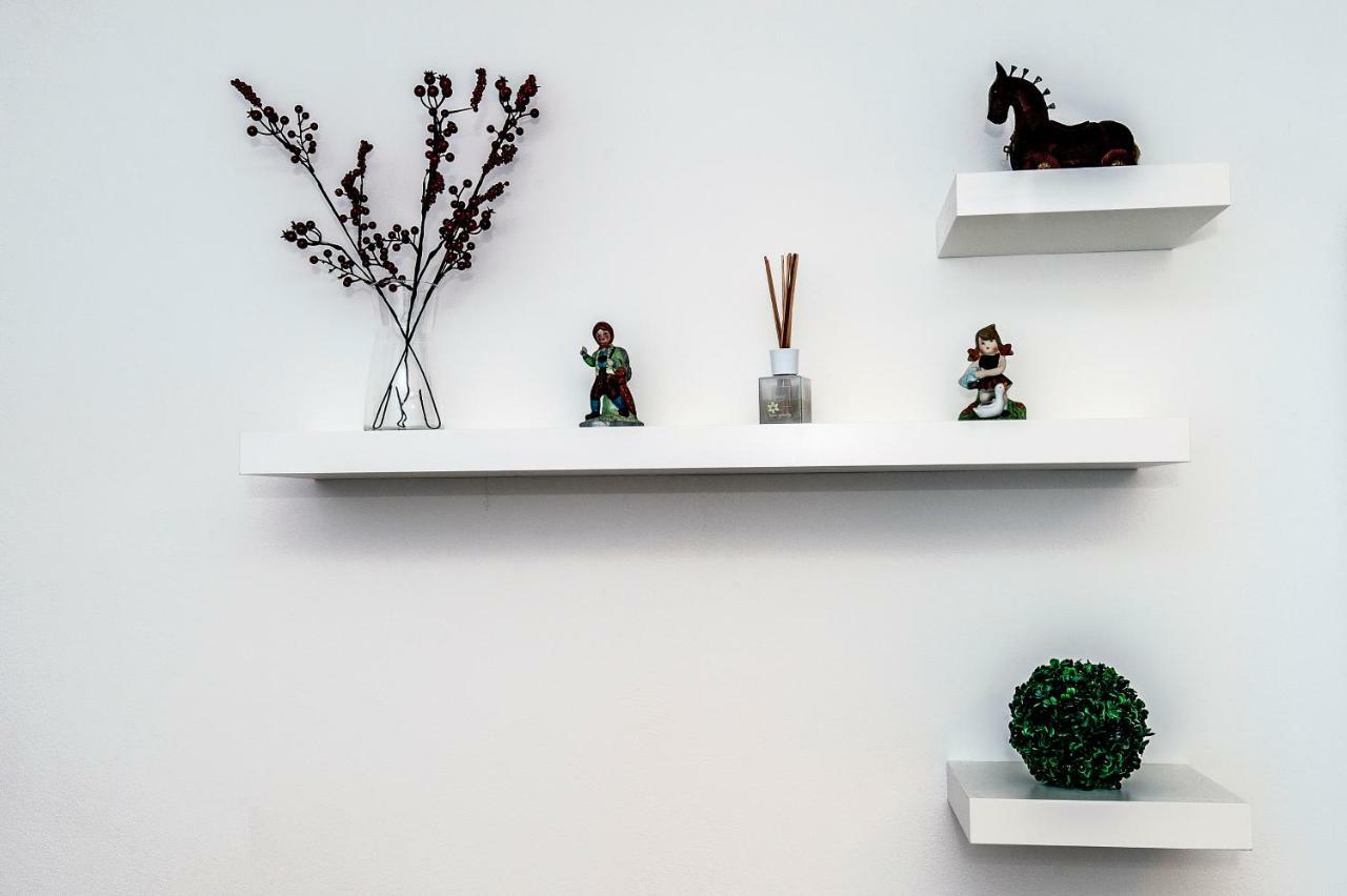 Lovely studio in Augusta Esterno foto